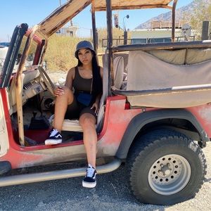 Meet your Posher, Kyra